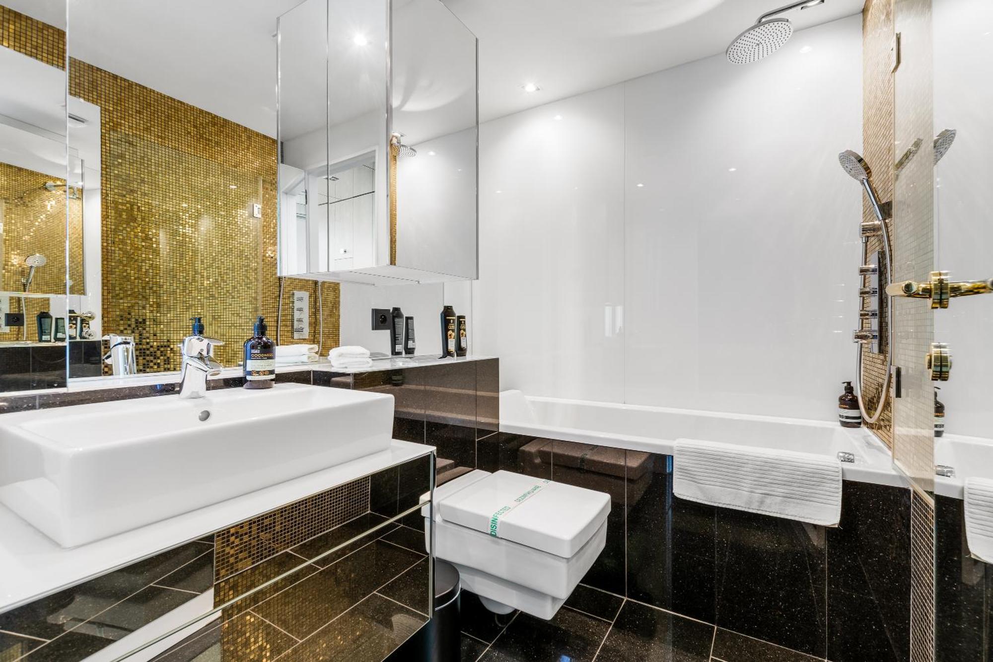 Eurovea Apartments บราติสลาวา ภายนอก รูปภาพ